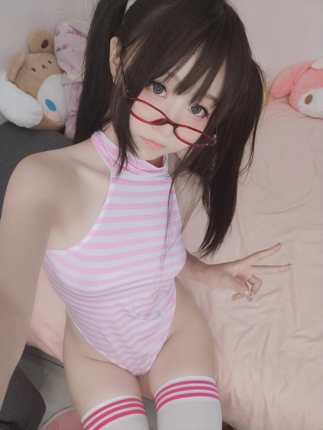 软妹摇摇乐摇摇乐yoyo_友達と一緒です140P_271MB tg@simisebaisi 【丝足阁】021.webp